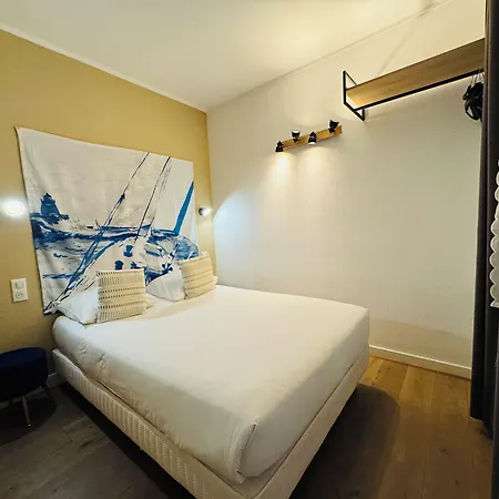Hotel L'amiral 3*