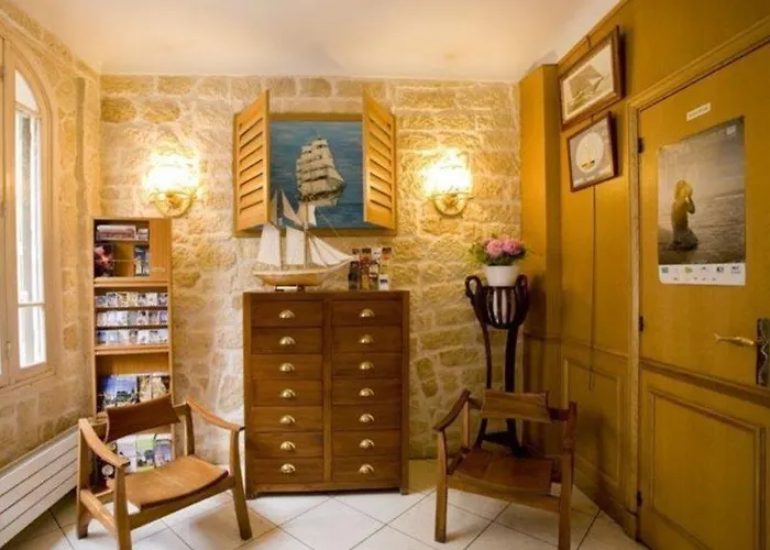 L'amiral Hotel Parijs