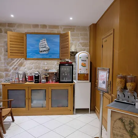 L'amiral 3* Paris