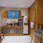L'amiral 3* Париж