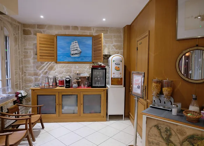 L'amiral 3* Παρίσι